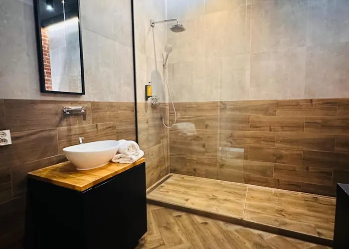 Luksusowe 2 Min Do Rynku Apartment